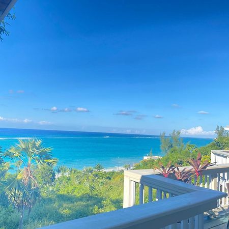 A Stone'S Throw Away Hotel Nassau Luaran gambar